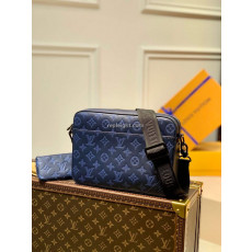 LOUIS VUITTON-M45730 루이비통 네이비 블루 모노그램 섀도우 듀오 메신저