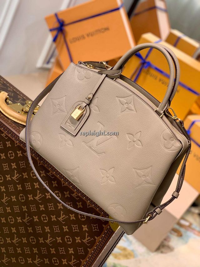 LOUIS VUITTON-M45833 루이비통 투르텔 모노그램 앙프렝뜨 그랑 팔레