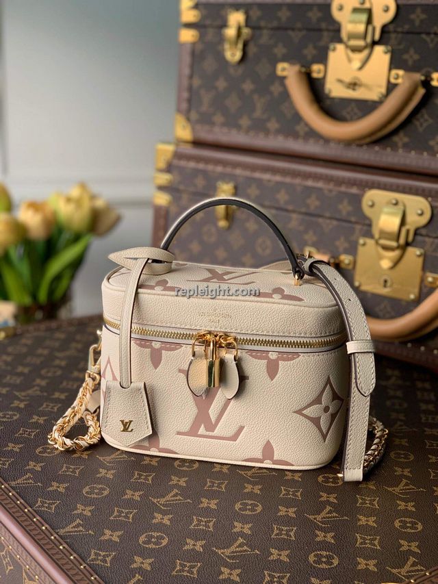 LOUIS VUITTON-M45599 루이비통 크렘 모노그램 카우하이드 가죽 베니티 PM