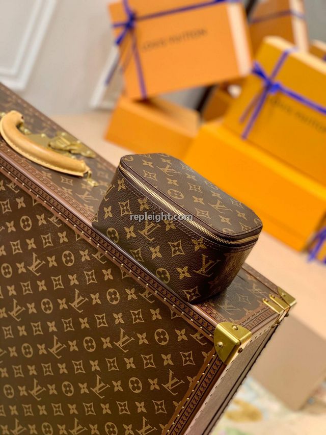 LOUIS VUITTON-M43688 루이비통 모노그램 패킹 큐브 PM