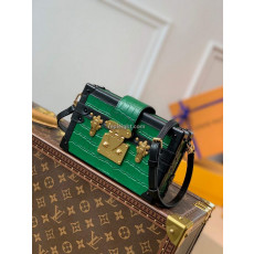 LOUIS VUITTON-N93145 루이비통 그린 쁘띠드 말