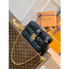 LOUIS VUITTON-M59116 루이비통 블랙 다미에 퀼트 램스킨 트로카 PM