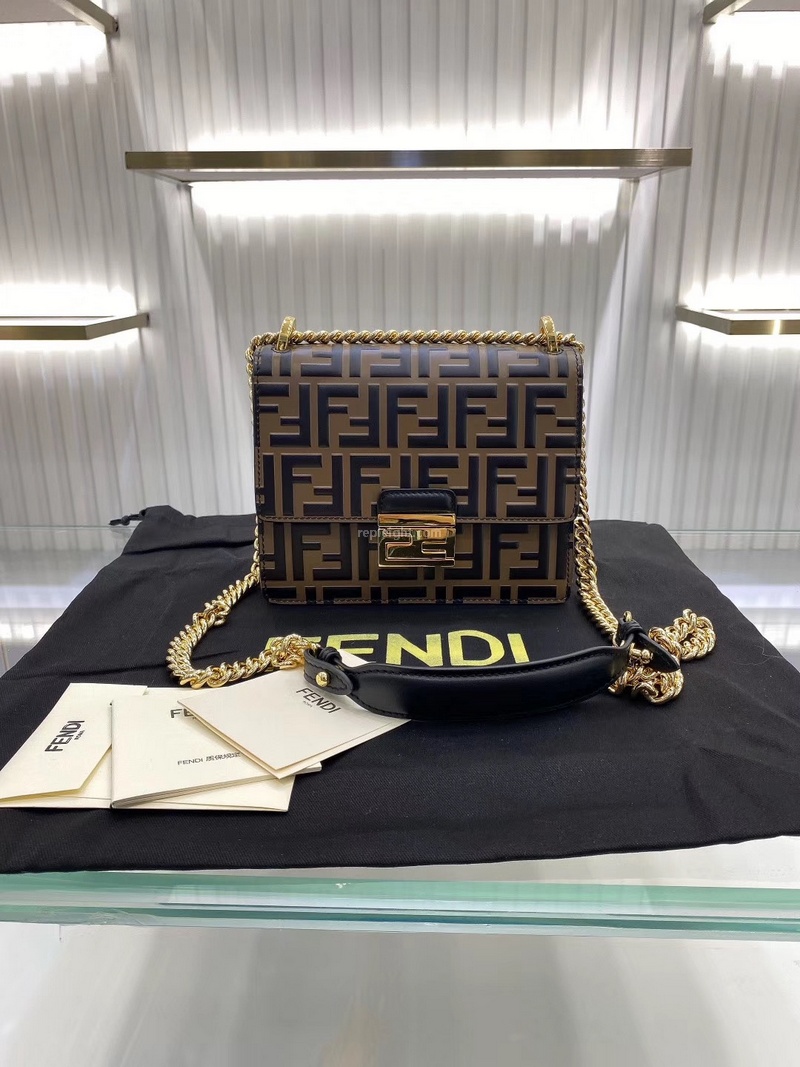 FENDI-8M0417 펜디 브라운 캔 유 스몰 플랩 미니 백