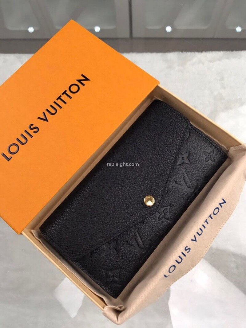 LOUIS VUITTON-M61182 루이비통 모노그램 앙프렝뜨 사라 월릿 블랙