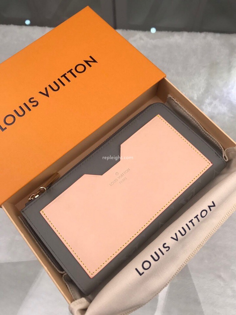 LOUIS VUITTON-M63237 루이비통 모노그램 티타늄 코스모스 월릿