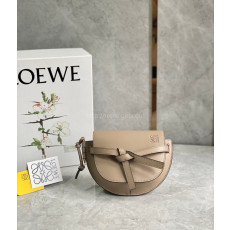 로에베 - LOEWE - 미니 게이트 송아지 가죽 듀얼 백 A650N46X13