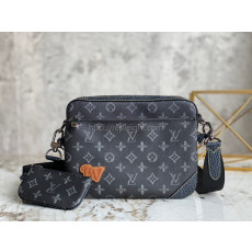 LOUIS VUITTON-M46340 루이비통 Pochette Trio 메신저 백