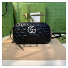 GUCCI-‎‎447632 UM8BN 1000 [GG 마몽] 스몰 숄더백