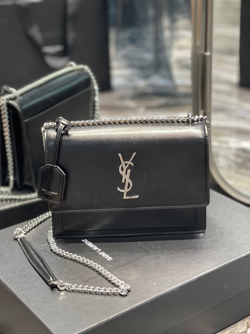 YSL-442906D420N1000  스무스 가죽 미디엄백