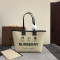 BURBERRY-80631211 미디엄 런던 토트 백