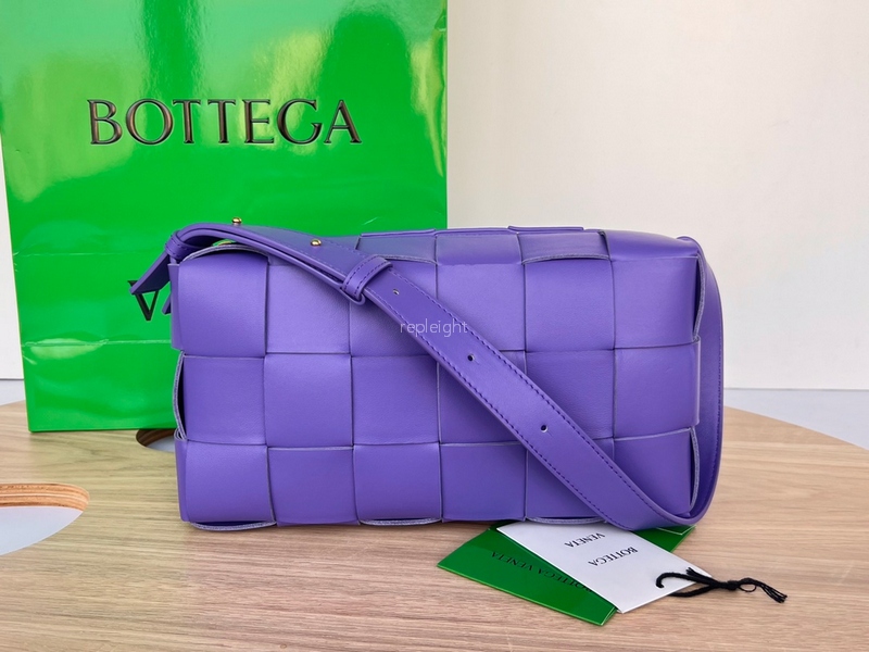 BOTTEGA VENETA-709360VMAY15311 Brick Cassette 카세트