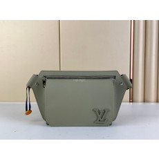 LOUIS VUITTON-M22665 테이크오프 슬링백