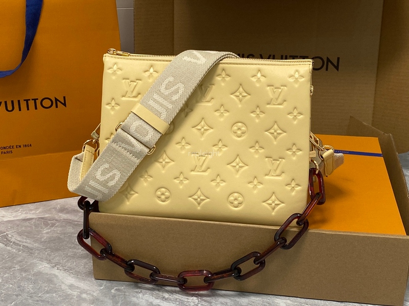 LOUIS VUITTON-M20378 쿠상 PM