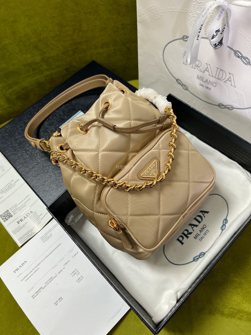 PRADA-1BH038 프라다 1BH038_2AOS_F0F24_V_TOO 리나일론 숄더백