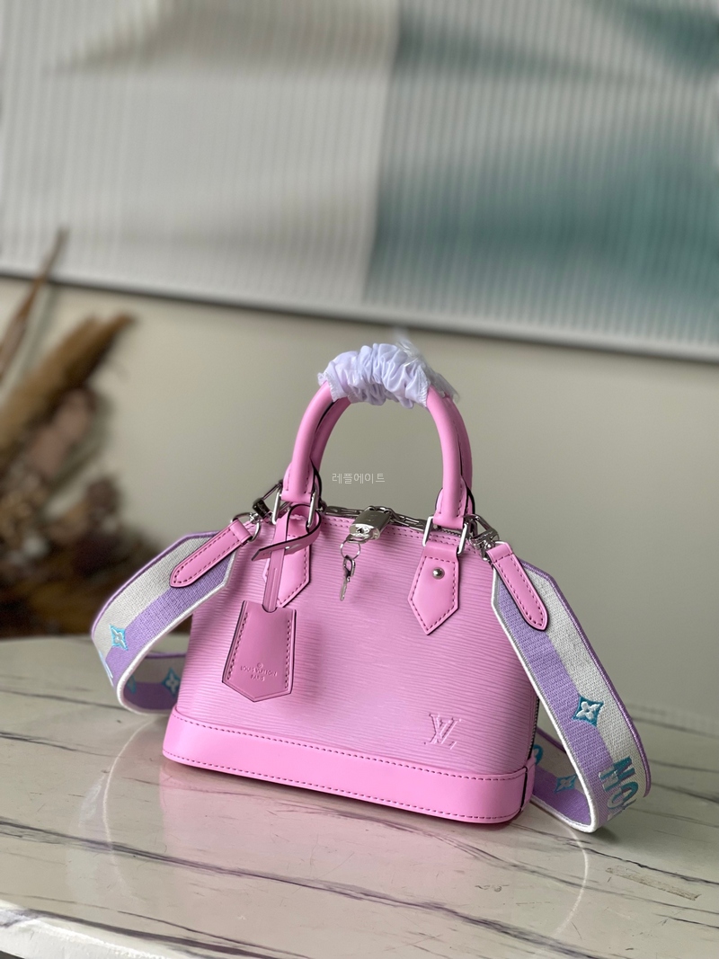 LOUIS VUITTON-루이비통 M22620 알마 BB