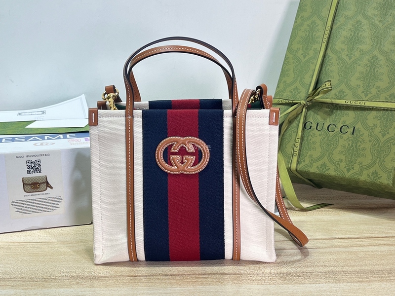 GUCCI-727735 FABCL 9553 미니 인터로킹 G 토트백