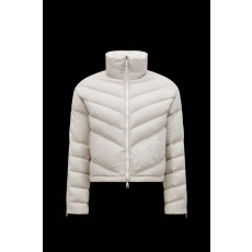 몽클레어-MONCLER I10931A00051595JJ91Y Vonnes 쇼트 다운 재킷