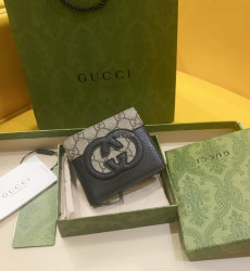 GUCCI - 구찌 ‎701420 K9GSG 9769 컷아웃 인터로킹 G 지갑