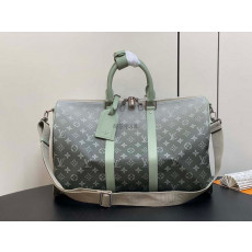 LOUIS VUITTON-루이비통 M11718 키폴 반둘리에 45