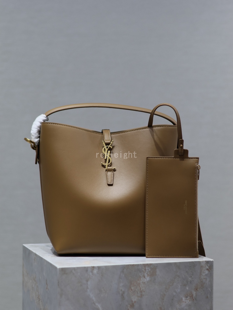 SAINT LAURENT-YSL 7428282R20W2760 le 37